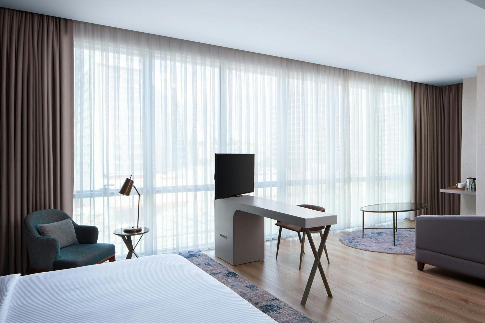 Delta Hotels By Marriott Istanbul Vadi Exterior foto