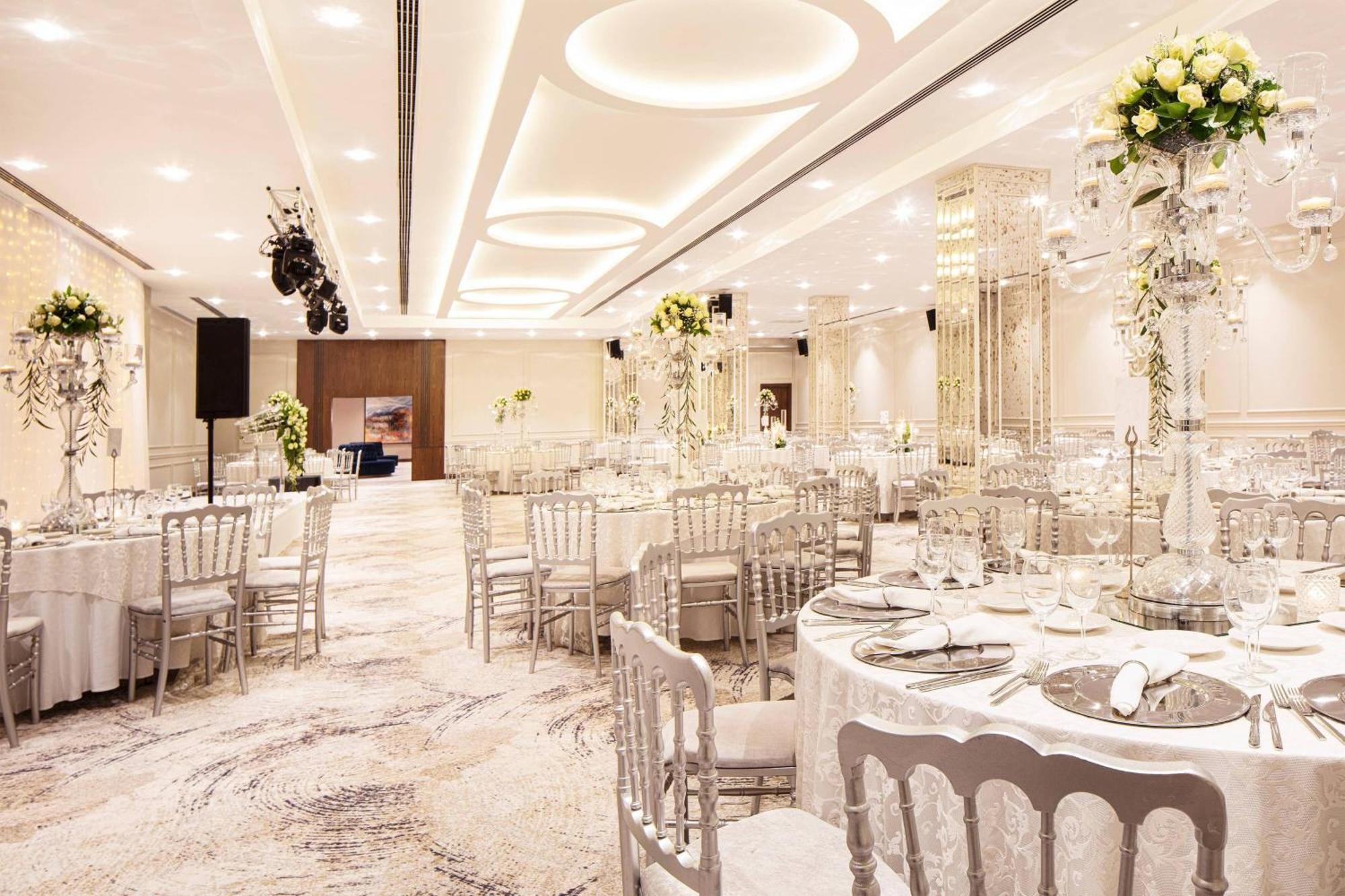 Delta Hotels By Marriott Istanbul Vadi Exterior foto