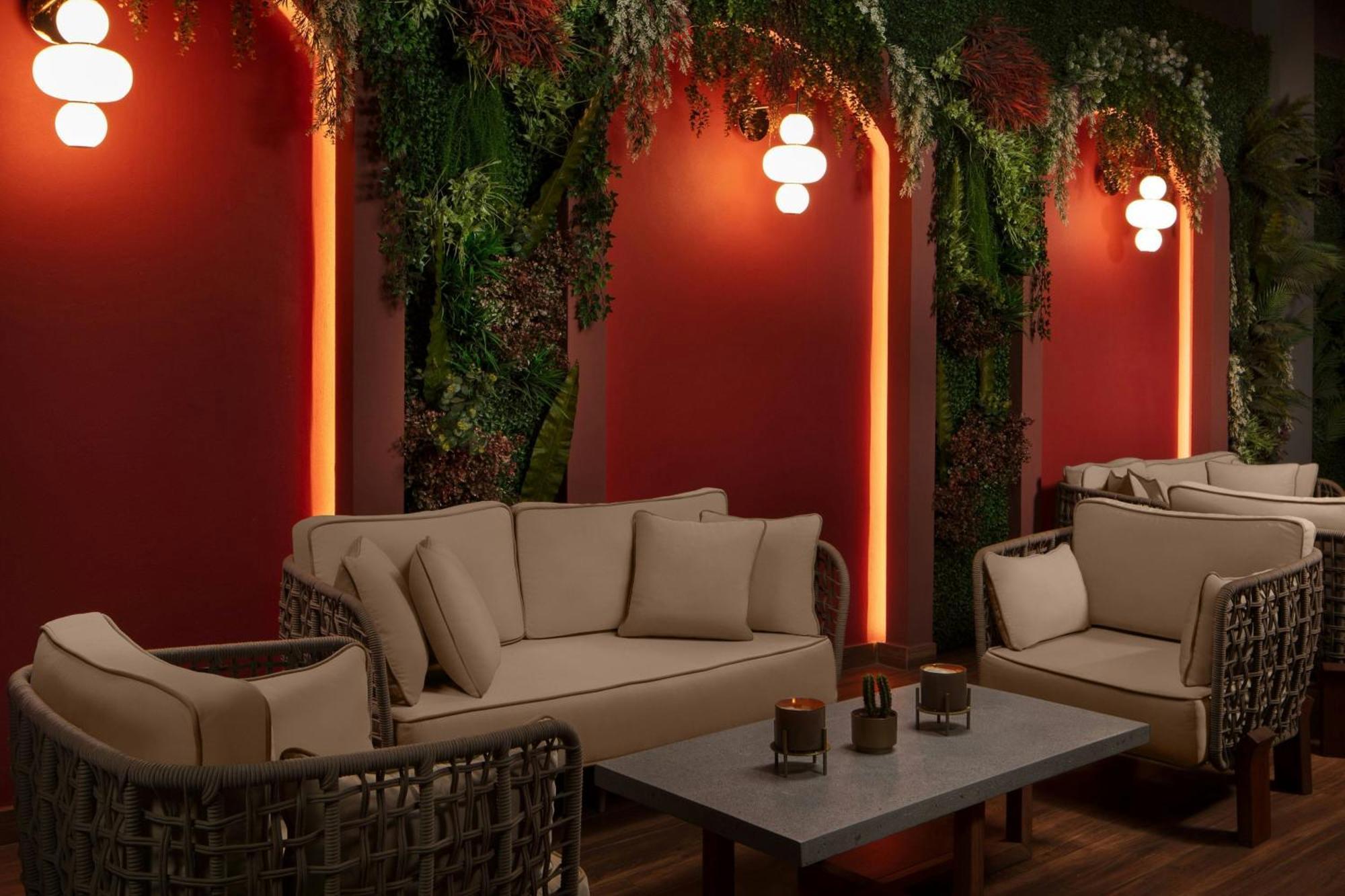Delta Hotels By Marriott Istanbul Vadi Exterior foto